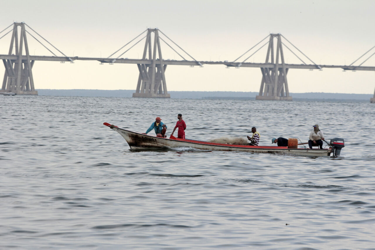 Un Presunto Ataque De Piratas Dej Dos Pescadores Muertos En El Lago De