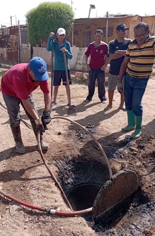 MinAguas e Hidrolago repararon fugas domiciliarias y benefició a 200