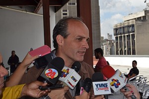 Menéndez: inspeccionaremos a mayoristas de alimentos 2 1087 7A