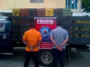 Capturan a par de «bachaqueros» en Colón 1 1133 22E