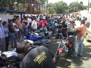 Más de 400 motos verificadas por Polimaracaibo al inicio de 2014 1 1136 21B SU