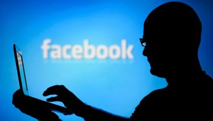 1183 Facebook Reuters gr