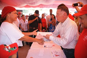 Arias entregó 99 viviendas en Cabimas 2 1185 3