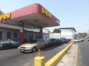 Llegaron 300 mil barriles de combustible al Zulia 2 1202 2