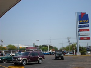 Bajaron las colas de gasolina 2 1205 31