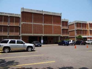 Colegio Altamira en clases, el Santa Mariana hasta nuevo aviso 1 1210 4B