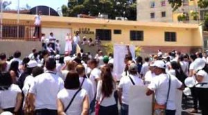 Marcharon por la paz y en honor a Adriana Urquiola 1 1213 6C