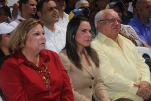 Firman manifiesto «El Zulia le Habla a Venezuela» para abogar por la paz 1 1216 NUEVA B