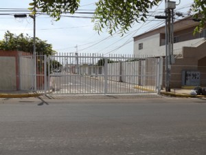Vecinos de Los Modines denuncian colocación de rejas 1 1218 2D