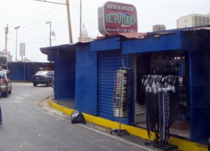 Gobernación reparó los locales comerciales del centro 1 1218 5 AAAA JM