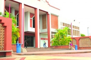 Universidades buscan normalizarse 1 1234 2B copy