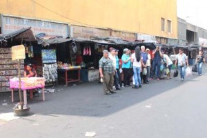 Usuarios piden más y mejores unidades de transporte público 1 1237 4A