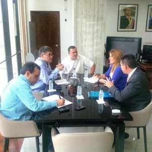 Ford reanudará producción 1 1245 9 B