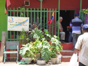 El pan se multiplica en las casas de alimentación 2 1257 5