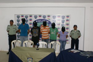 Capturan a cinco extorsionadores que operaban en el sur 1 1262 22AAA