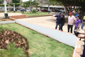 Alcaldía deja la plaza Yépez nuevecita 1 1267 2A ALCALDESA