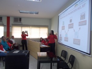 Realizan foro para la defensa de la revolución 1 1268 20A