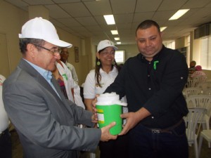 Dieron tratamiento para cáncer en vejiga 1 1268 3B