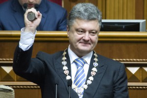 Poroshenko asumió presidencia de Ucrania 1 1277 17CCC JM