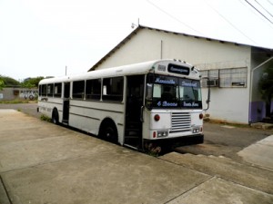 Estudiantes retuvieron bus dentro de la Facultad de Ciencias 1 1281 4DDDD MB