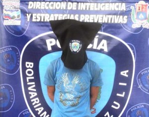 Capturan a adolescente robando 1 1282 23DDDD adolescente