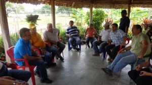 Alcalde de Machiques se reunió con productores 1 1283 4C