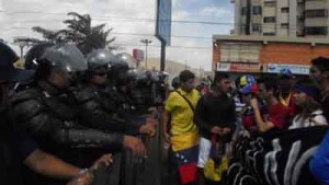 Estudiantes marcharon por Josué 2 1293 31