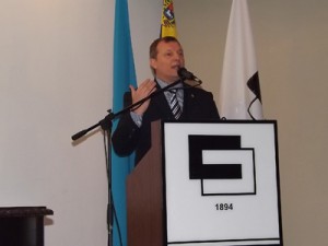 Gobierno debe ofrecer reglas claras 1 1295 8 B