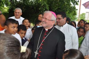 Nuncio apostólico visitó el Sur del Lago 2 1296 31