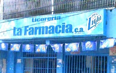 1303 21FARMACIA