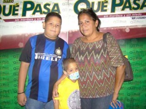 Exigen al Saime cédula de un niño para viajar 1 1314 4C