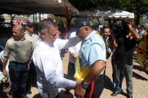 Arias y Eveling dieron reconocimientos 3 1316 3A