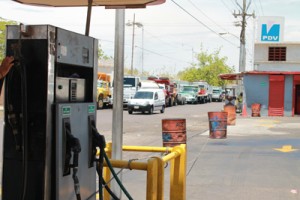 Paralizadas unidades de transporte por gasoil 1 1316 4C gasoil