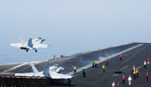 EE UU bombardea a yihadistas en Irak 2 1338 54