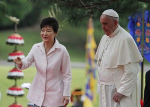 El Papa insta al diálogo entre las dos Corea 1 1345 17C JU