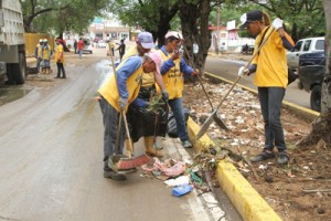 Bomberos de Maracaibo siguen verificando comunidades 1 1356 2b Varillal