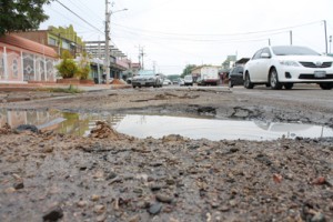 Vecinos se quejan de la «tronera» en La Pastora 1 1358 4C