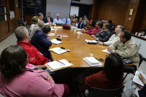 Gobierno refuerza seguridad en hospitales 1 1364 10A