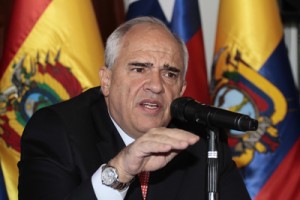 Unasur quiere reactivar diálogo en Venezuela 1 1366 17C JU