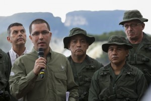 Debaten medidas contra la minería ilegal en parques nacionales 1 1372 7C nueva