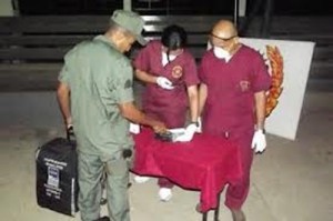 Detenidas dos mujeres con un kilo y medio de droga 1 1399 22D