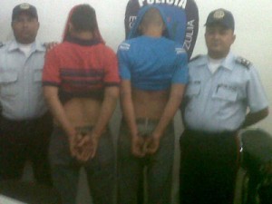 Los detienen tras herir de varios machetazos a joven 1 15EEEE.JPG - 123.91 Kb