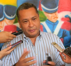 Douglas Rico: Condenamos actos de ajusticiamientos en la COL 1 22A.JPG - 170.29 Kb