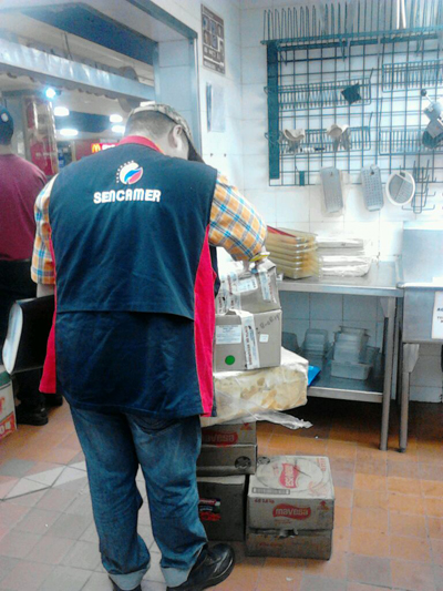 Sencamer le entró a ferias de comida 2 3.jpg - 212.91 Kb