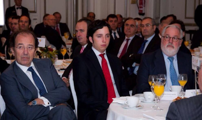 Joven de 20 años estafó a toda España, inclusive al rey Felipe VI 4 20A4-JU.jpg - 93.66 Kb