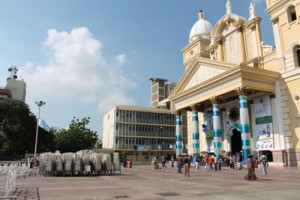 «Salserines» dejan como nueva la Basílica 1 2B.JPG - 128.09 Kb