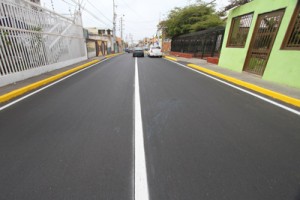 Alcaldía de Maracaibo reasfaltó el Barrio Los Olivos de Maracaibo 1 foto 3 c nueva.JPG - 104.57 Kb