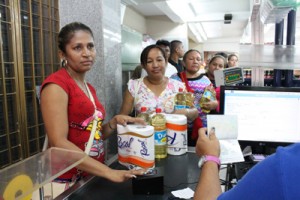 Doce «súper» usan captahuella en cada caja 1 1451 2B