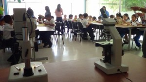 Biblioteca pública recibió a los pequeños científicos 1 1458 Espacio cultural a