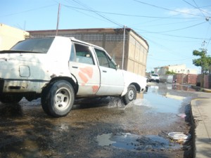 Bote de aguas servidas afecta a Lomas del Valle II 1 1468 4C